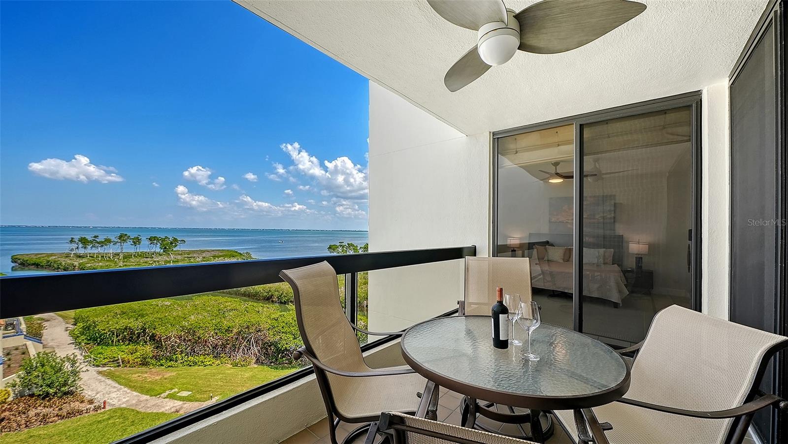 1932 HARBOURSIDE DR #242, LONGBOAT KEY, FL — photo 4