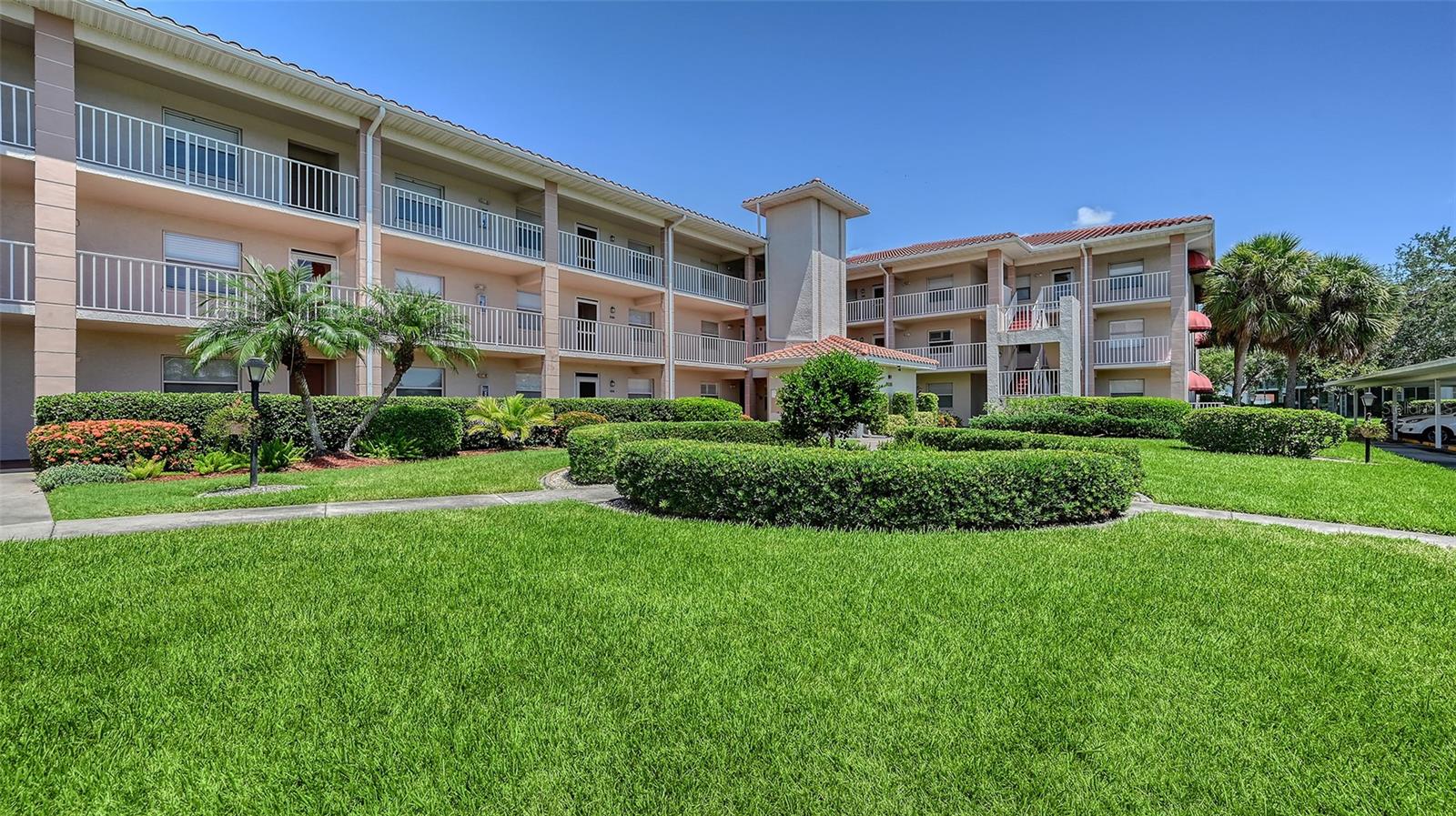 6505 STONE RIVER RD #209, BRADENTON, FL — photo 2