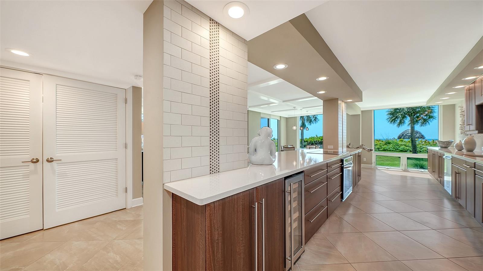 2425 GULF OF MEXICO DR #1A, LONGBOAT KEY, FL — photo 14