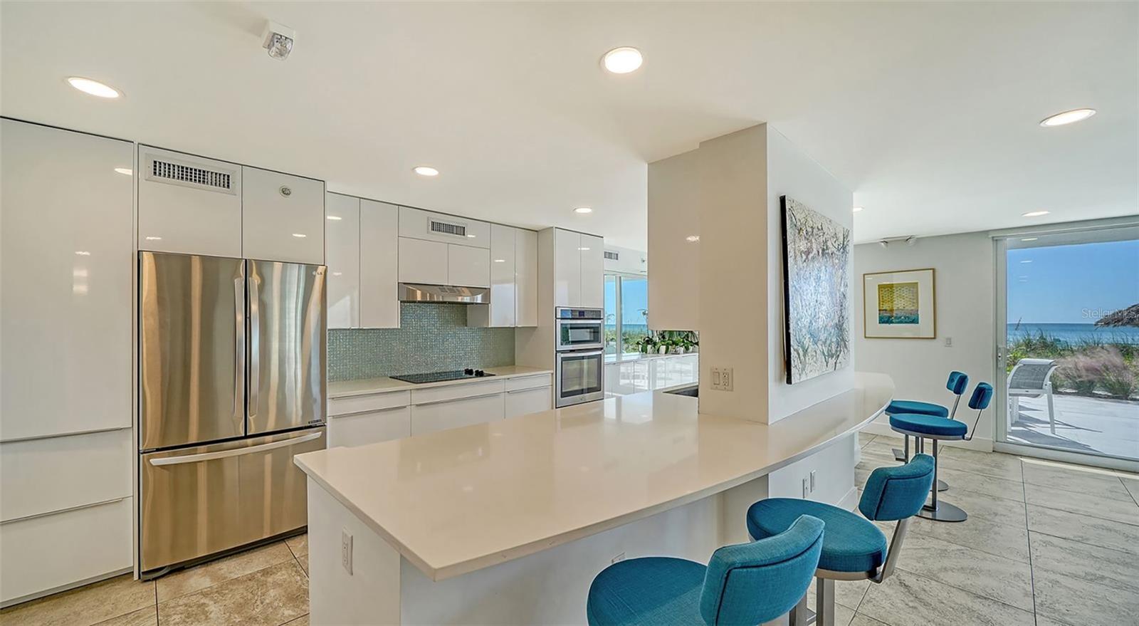 2425 GULF OF MEXICO DR #1A, LONGBOAT KEY, FL — photo 35