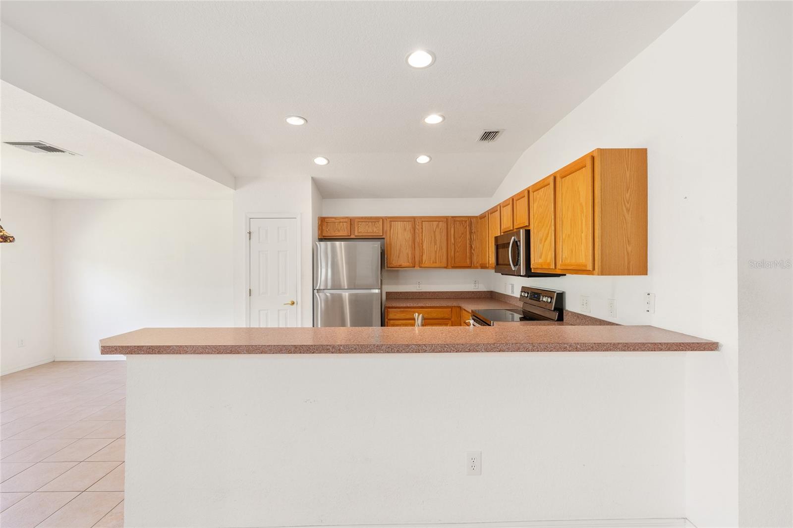 9210 SE 118TH LOOP, SUMMERFIELD, FL — photo 14