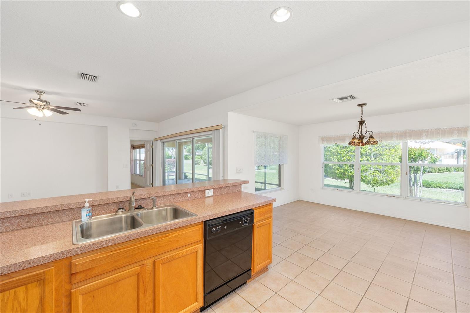 9210 SE 118TH LOOP, SUMMERFIELD, FL — photo 17