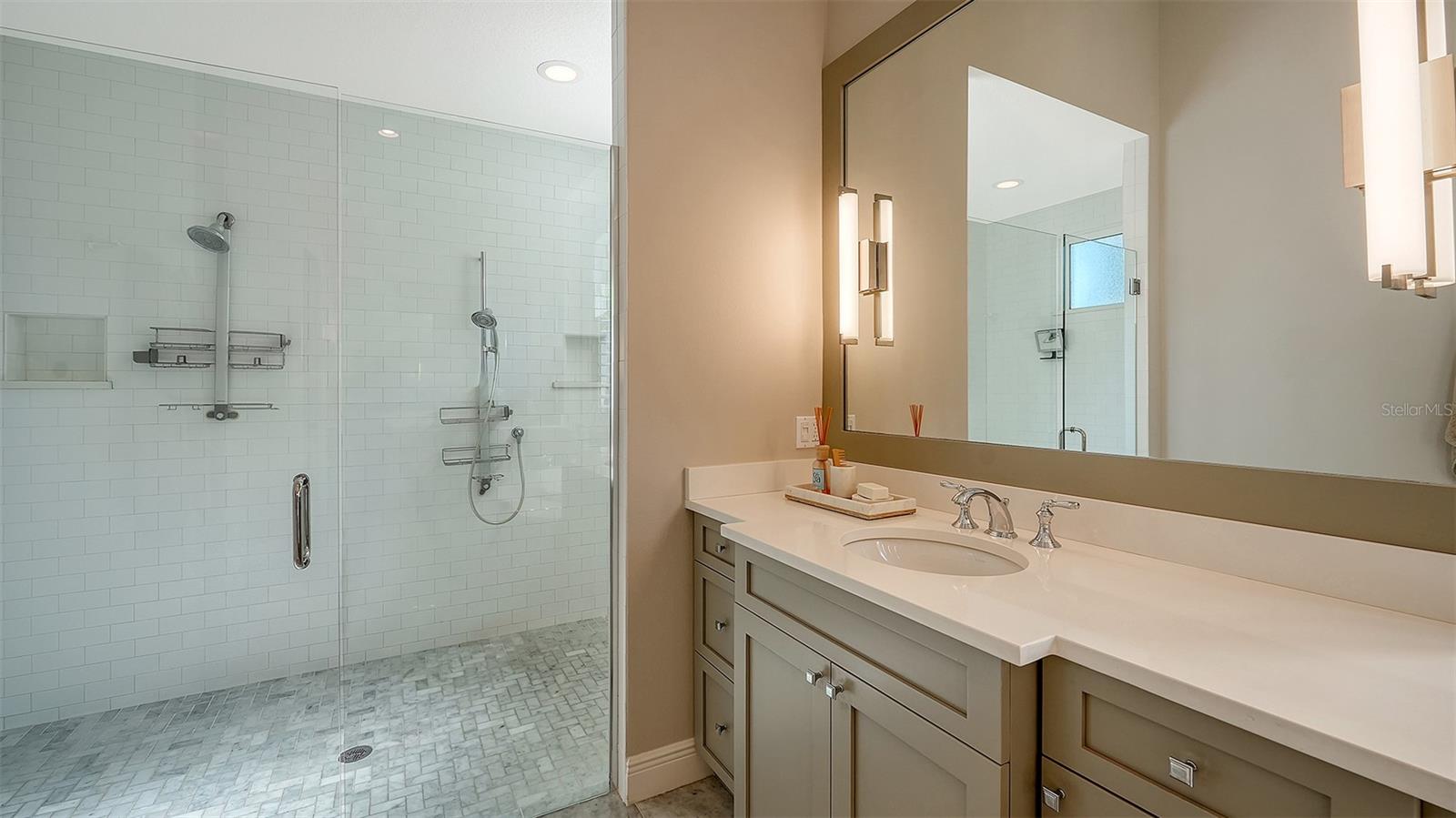 313 LOOKOUT POINT DR, OSPREY, FL — photo 63