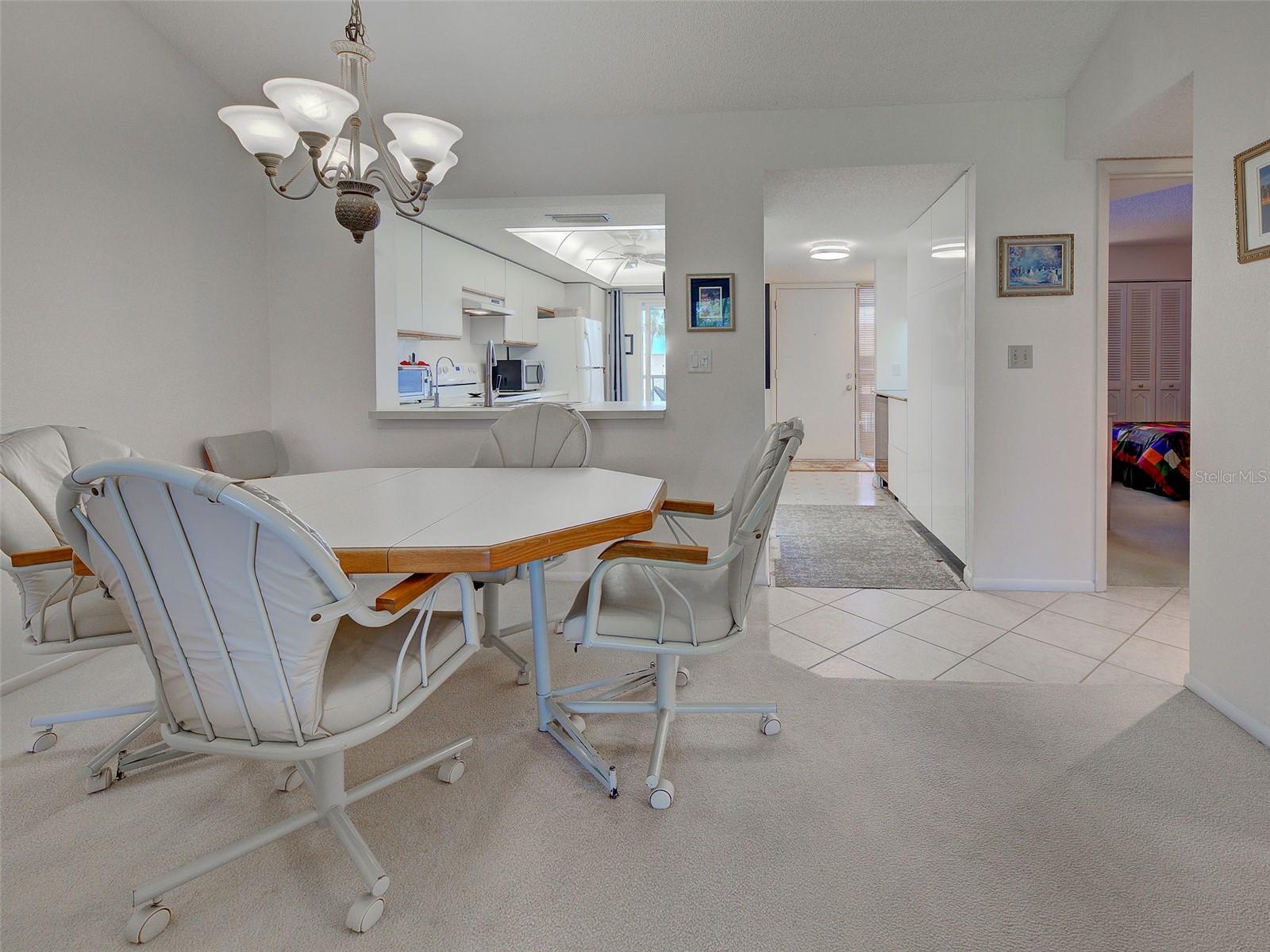 1405 PINE LAKE DR #5, VENICE, FL — photo 12