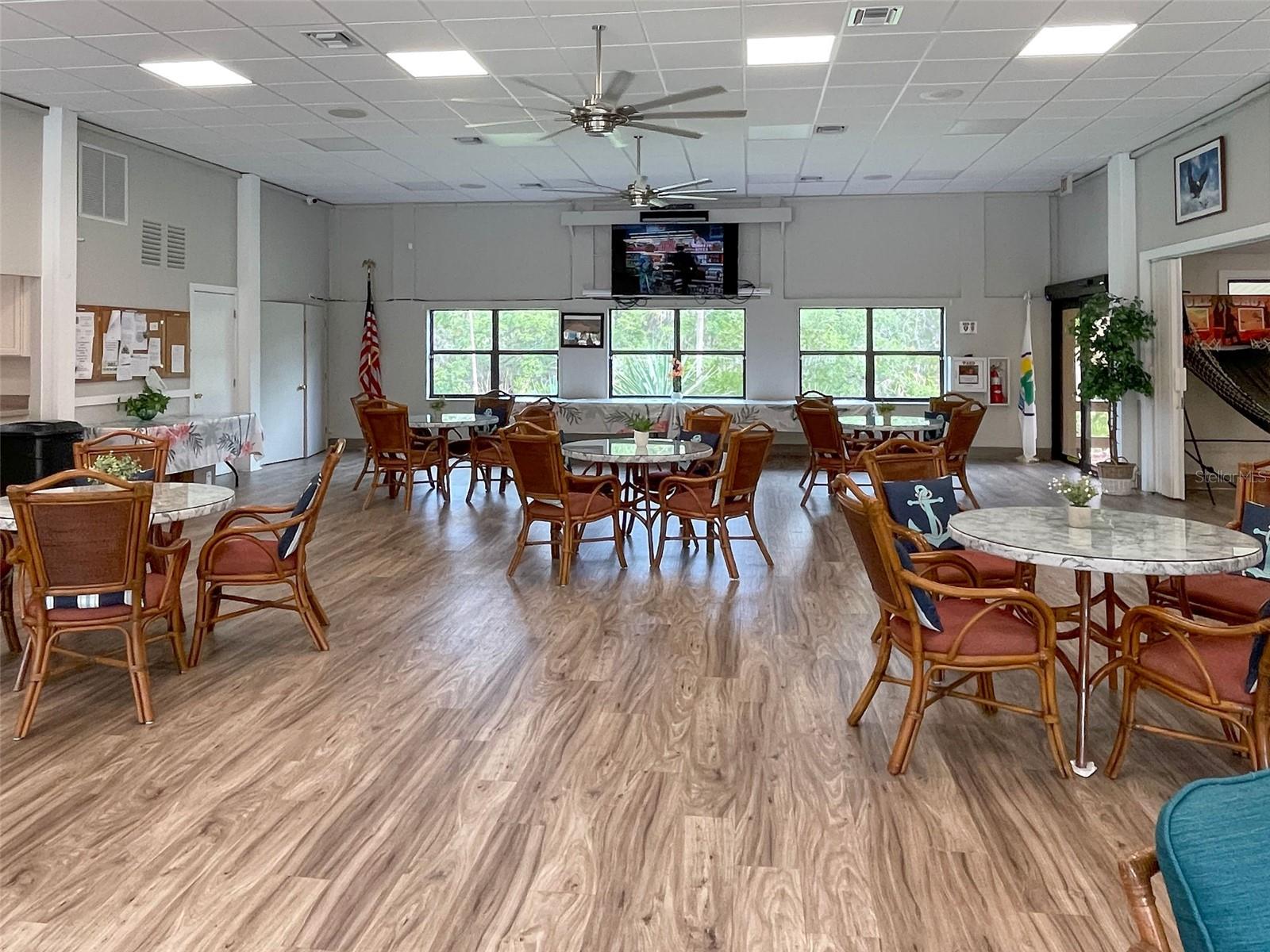 1405 PINE LAKE DR #5, VENICE, FL — photo 49