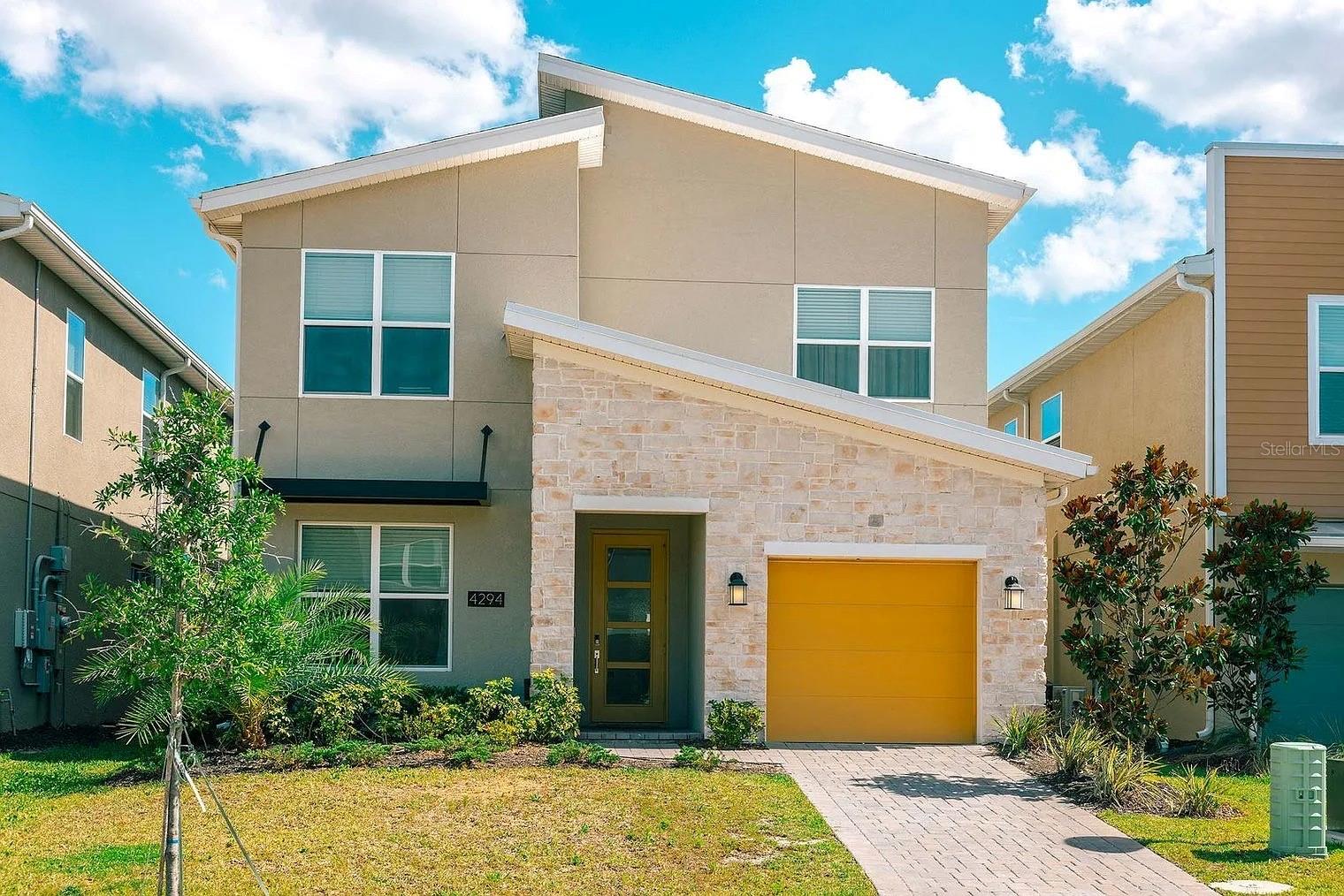 4294 PARAGRAPH DR, KISSIMMEE, FL