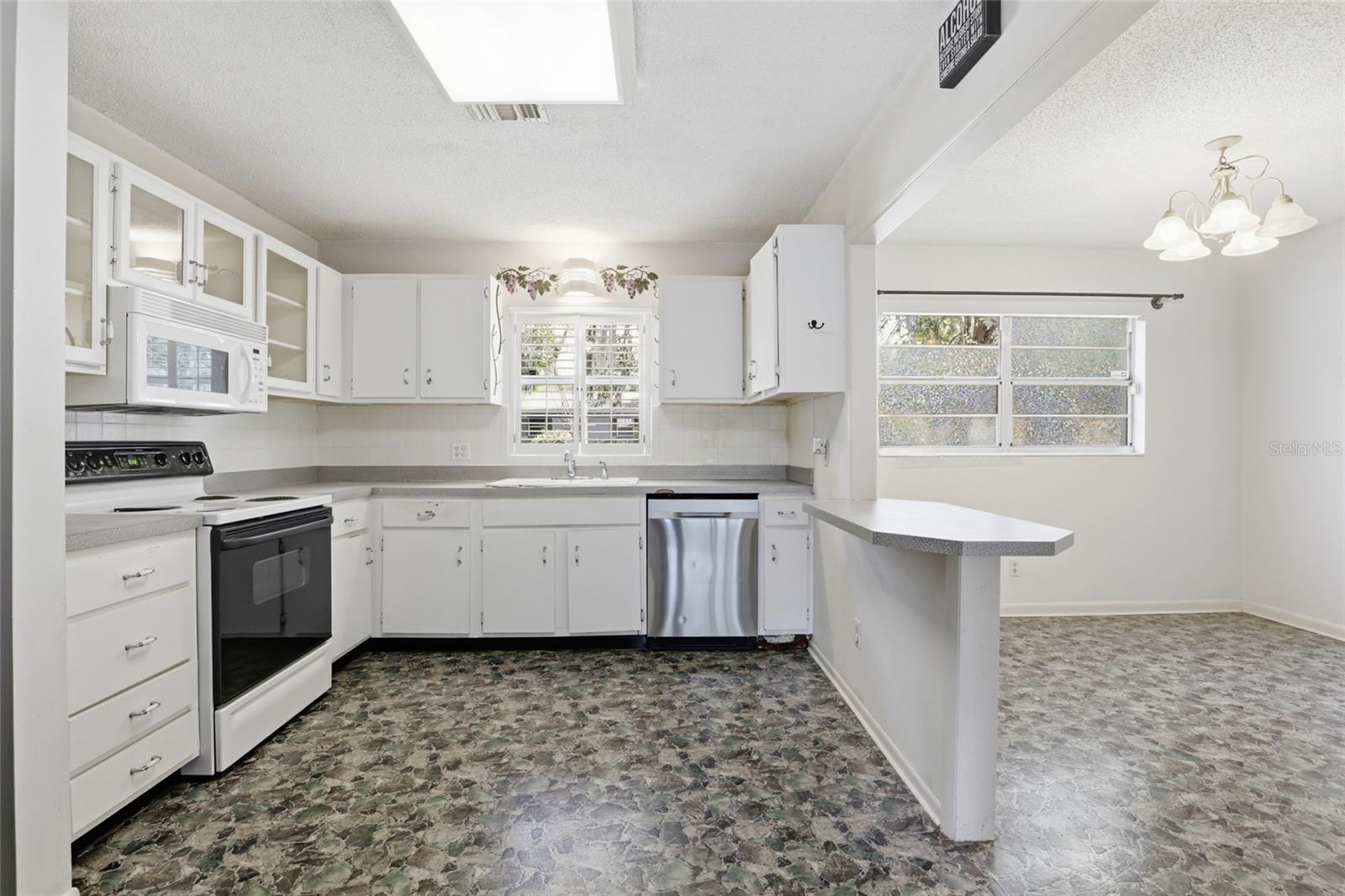4006 NW 36TH TER, GAINESVILLE, FL — photo 7