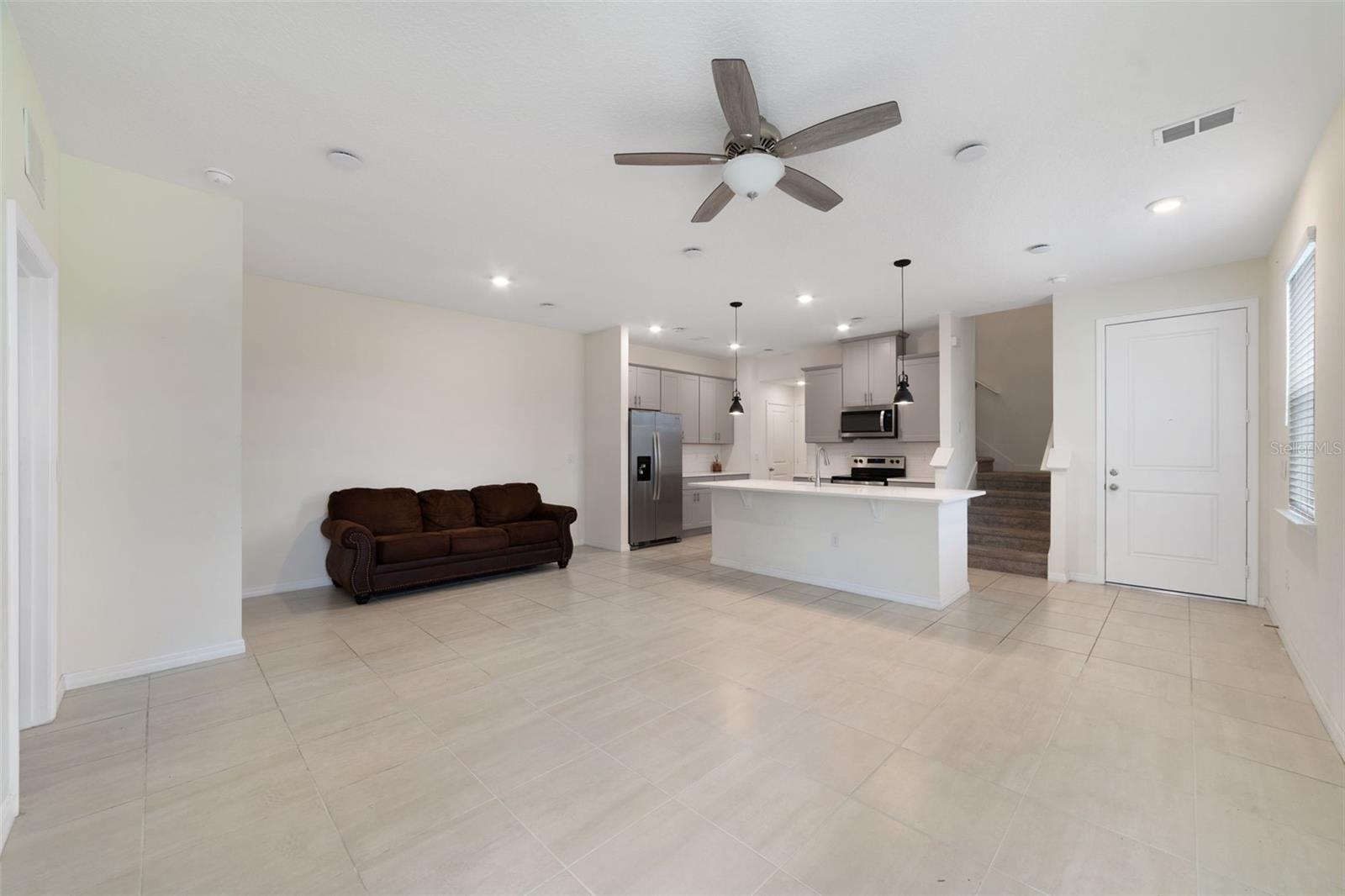 4371 CREEK COVE LN, KISSIMMEE, FL — photo 3