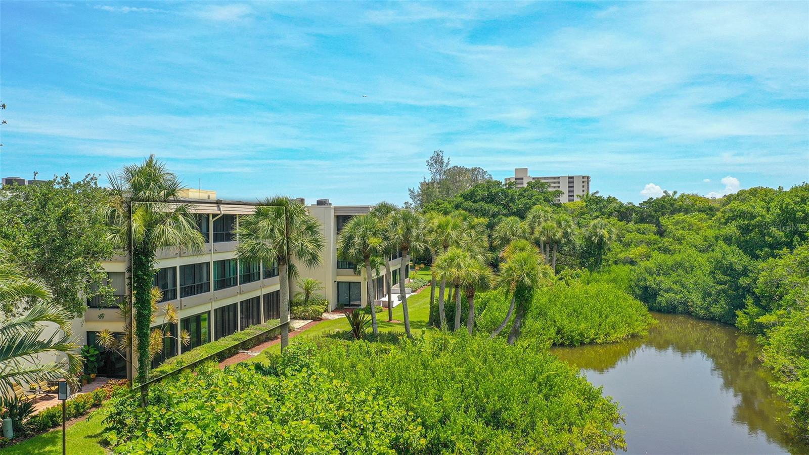 225 HOURGLASS WAY #202, SARASOTA, FL — photo 35