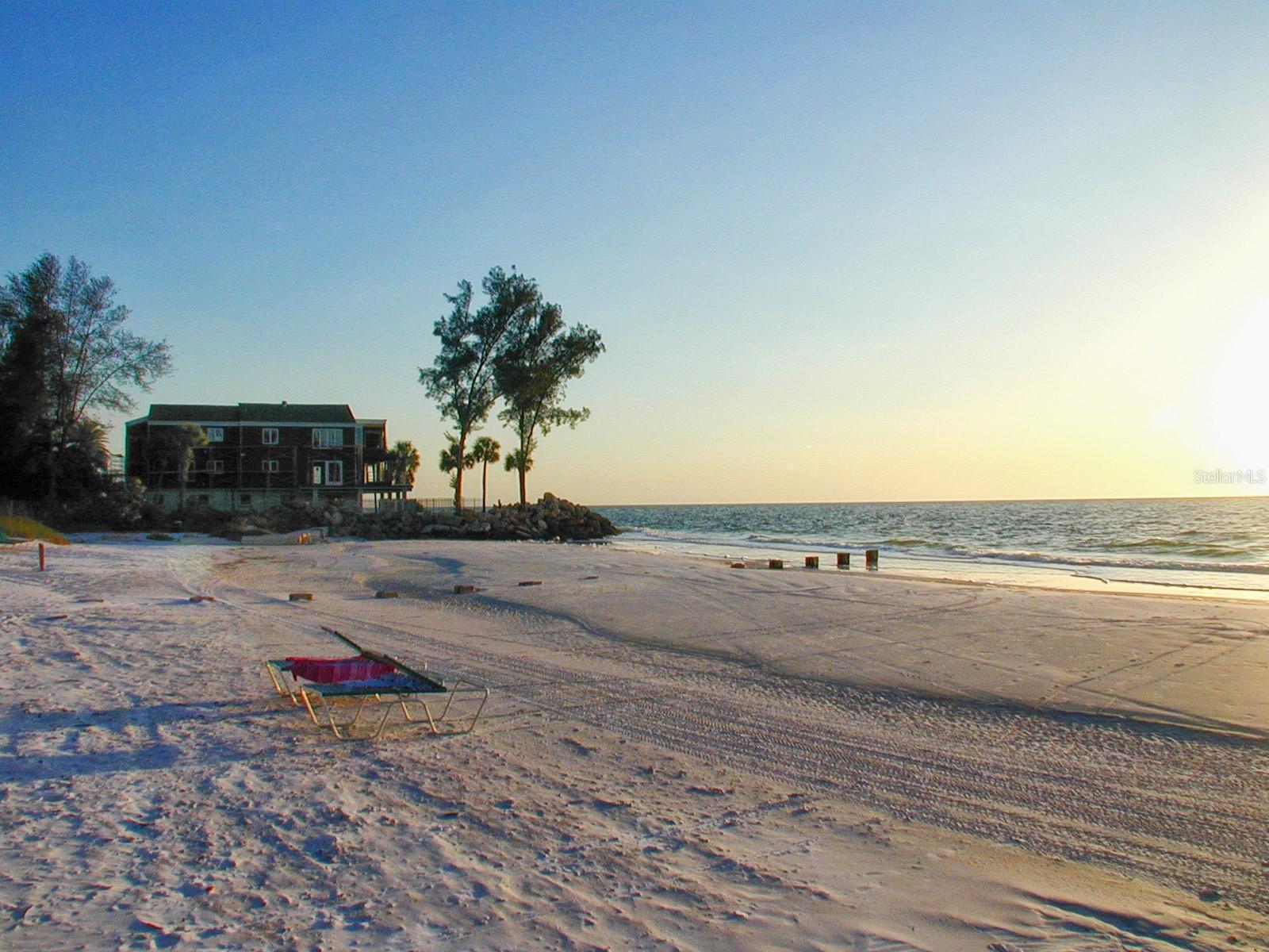 225 HOURGLASS WAY #202, SARASOTA, FL — photo 53