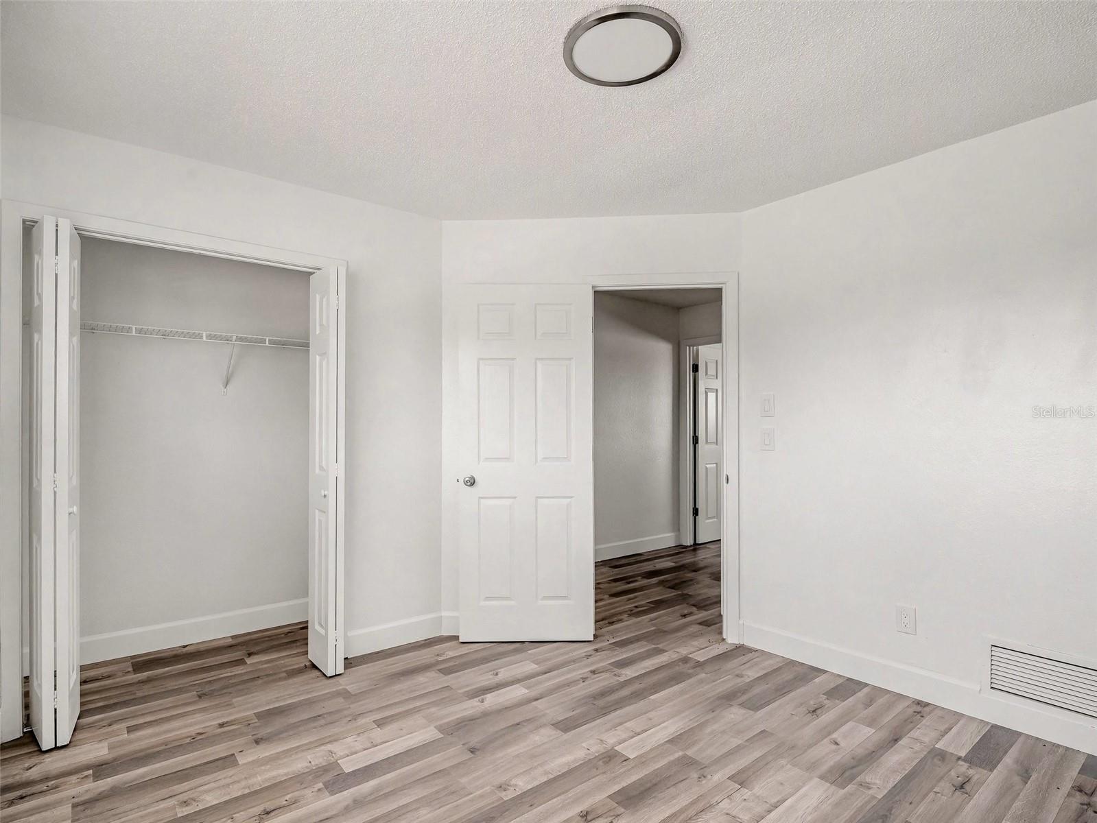 822 DIANE CIR, ENGLEWOOD, FL — photo 29