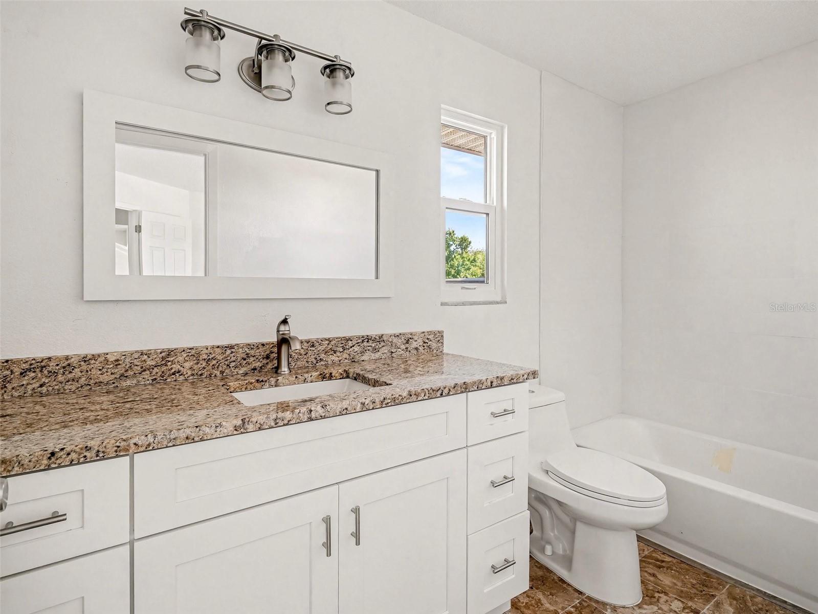 822 DIANE CIR, ENGLEWOOD, FL — photo 30