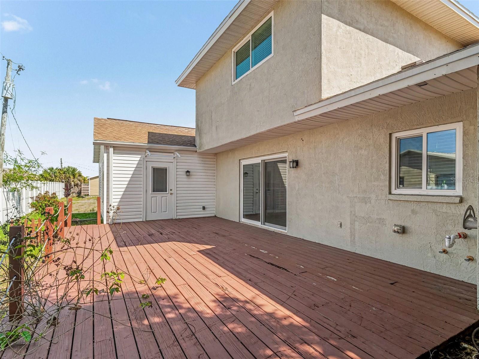 822 DIANE CIR, ENGLEWOOD, FL — photo 35