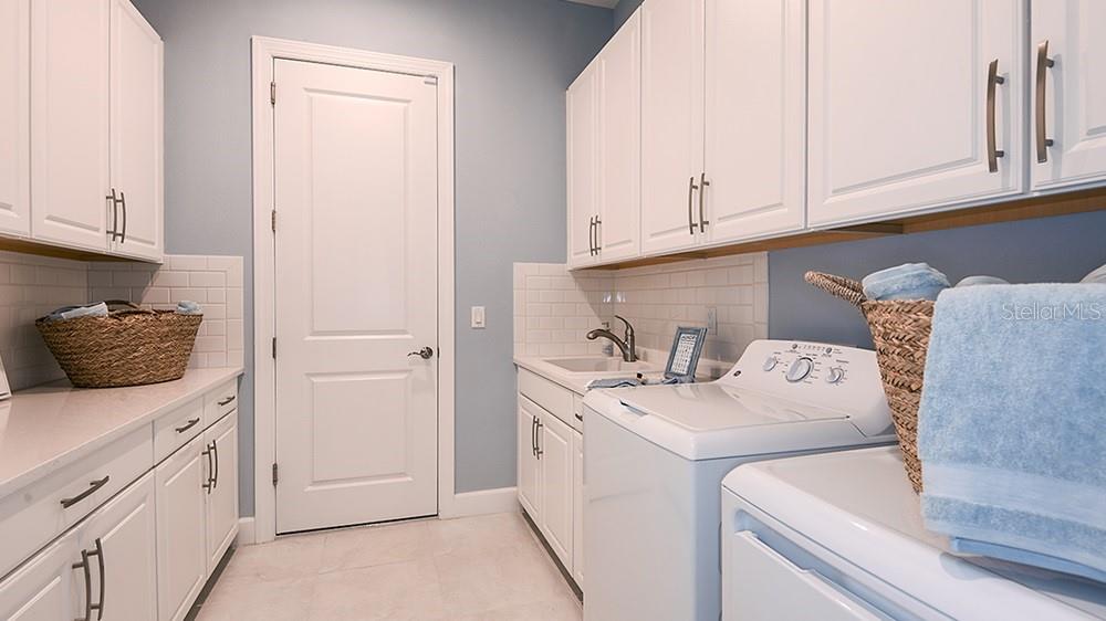 3208 VICENZA CT, BRADENTON, FL — photo 18