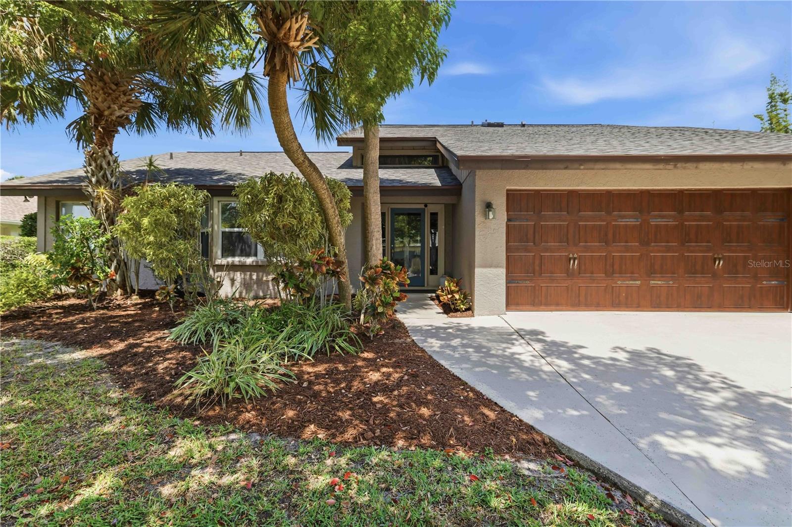 3953 PRAIRIE DUNES DR, SARASOTA, FL — photo 3