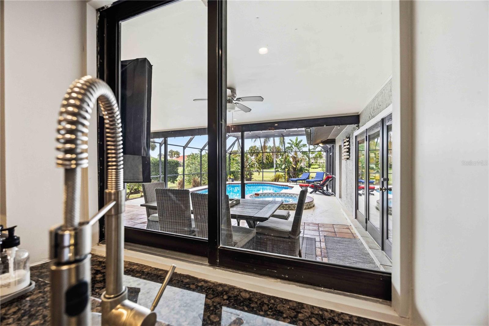 3953 PRAIRIE DUNES DR, SARASOTA, FL — photo 17