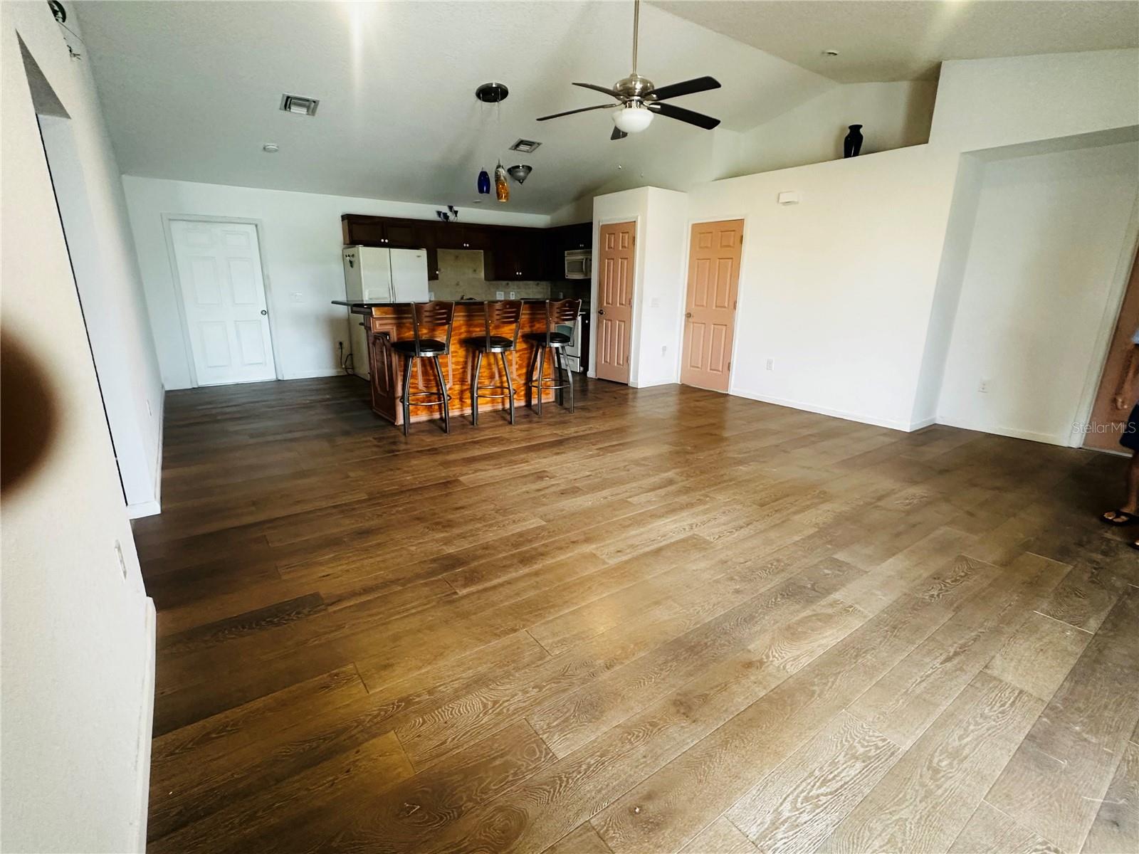 910 W RICH DR, MOUNT DORA, FL — photo 7