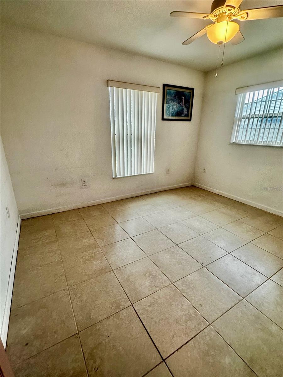 910 W RICH DR, MOUNT DORA, FL — photo 26