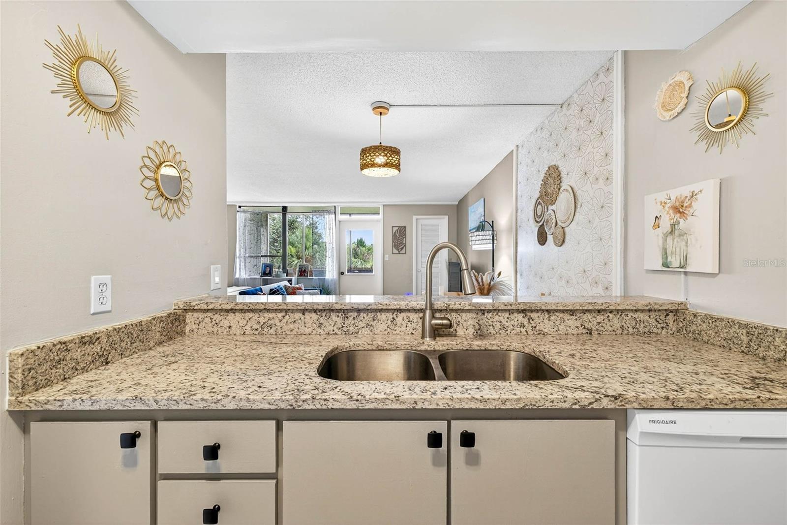 2614 COVE CAY DR #405, CLEARWATER, FL — photo 4