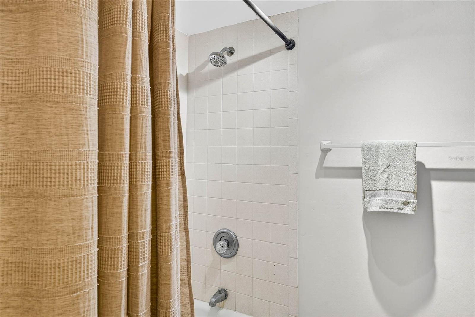 2614 COVE CAY DR #405, CLEARWATER, FL — photo 16