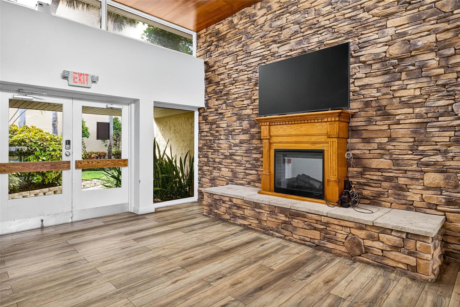 2614 COVE CAY DR #405, CLEARWATER, FL — photo 22