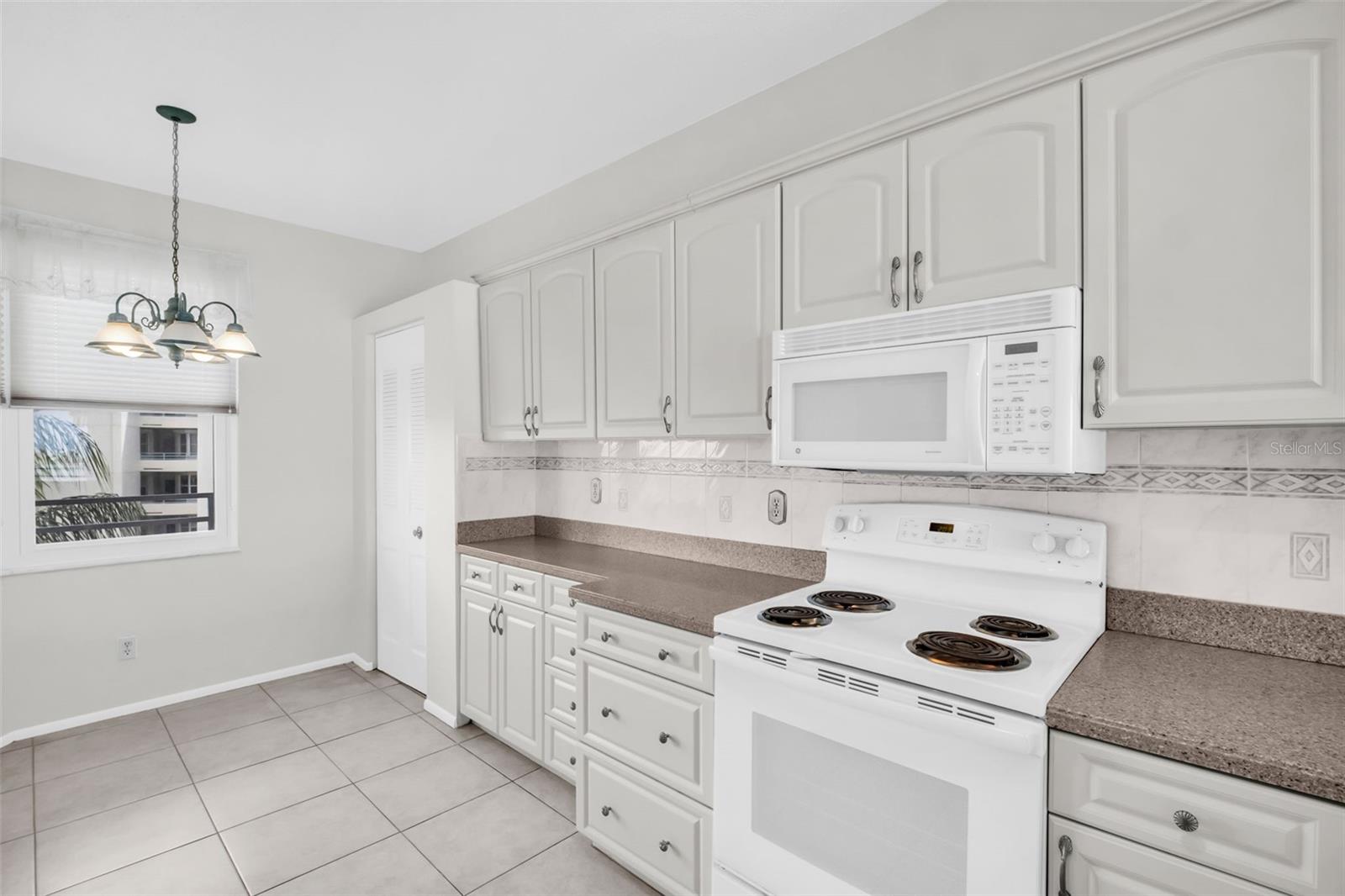 7932 SAILBOAT KEY BLVD S #402, SOUTH PASADENA, FL — photo 9