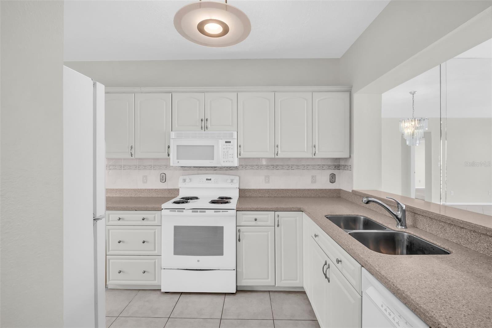 7932 SAILBOAT KEY BLVD S #402, SOUTH PASADENA, FL — photo 10