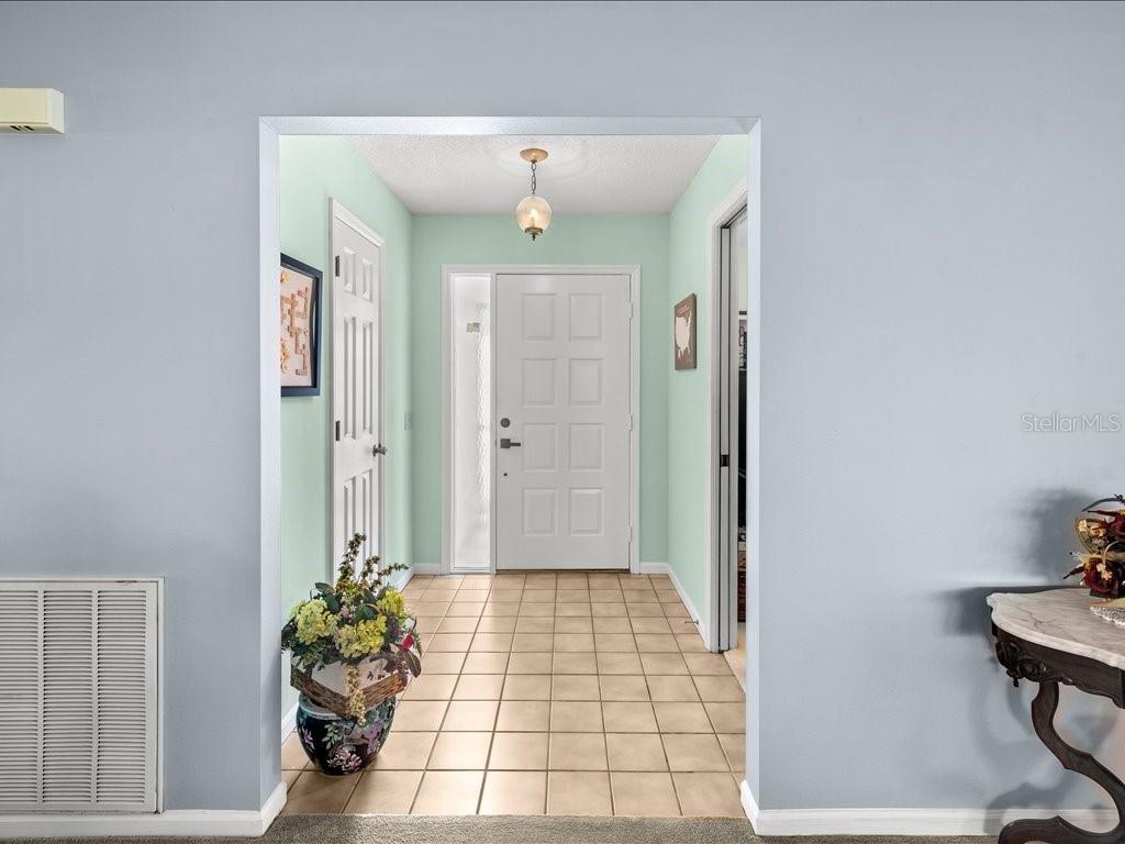 322 FALLING WATERS LN #163, ENGLEWOOD, FL — photo 2