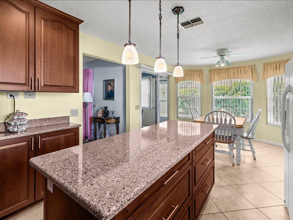 322 FALLING WATERS LN #163, ENGLEWOOD, FL — photo 11