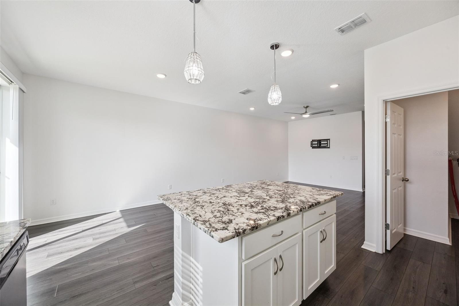 759 SPRING PALMS LOOP, ORLANDO, FL — photo 7