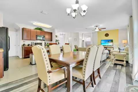 10108 HAWK STORM AVE, TAMPA, FL — photo 4