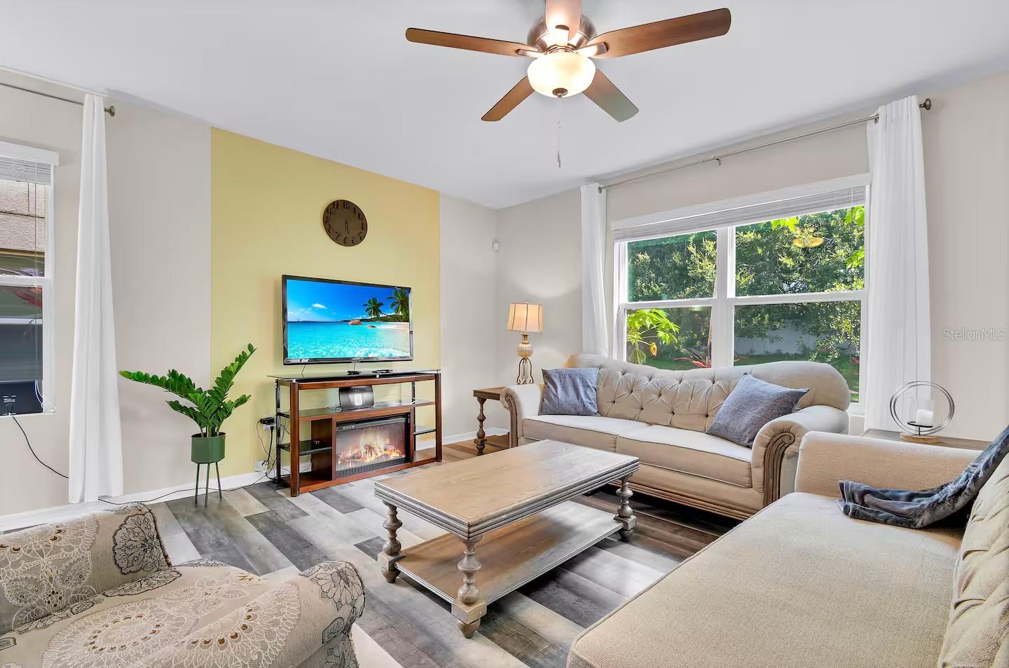 10108 HAWK STORM AVE, TAMPA, FL — photo 14