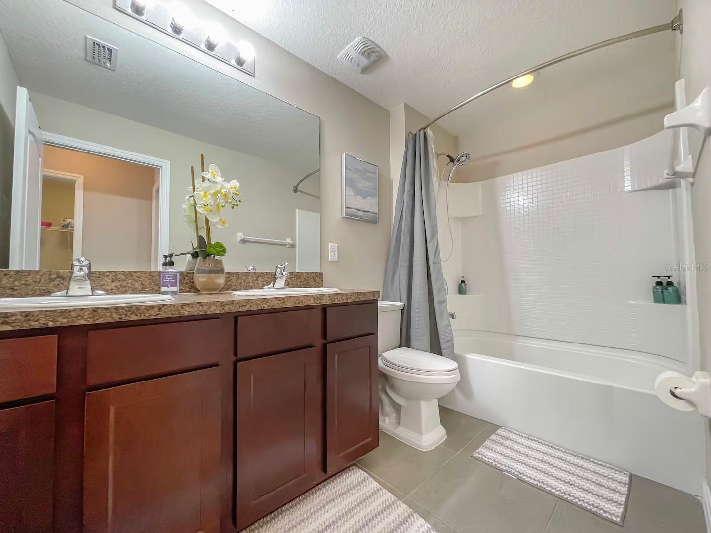 10108 HAWK STORM AVE, TAMPA, FL — photo 24