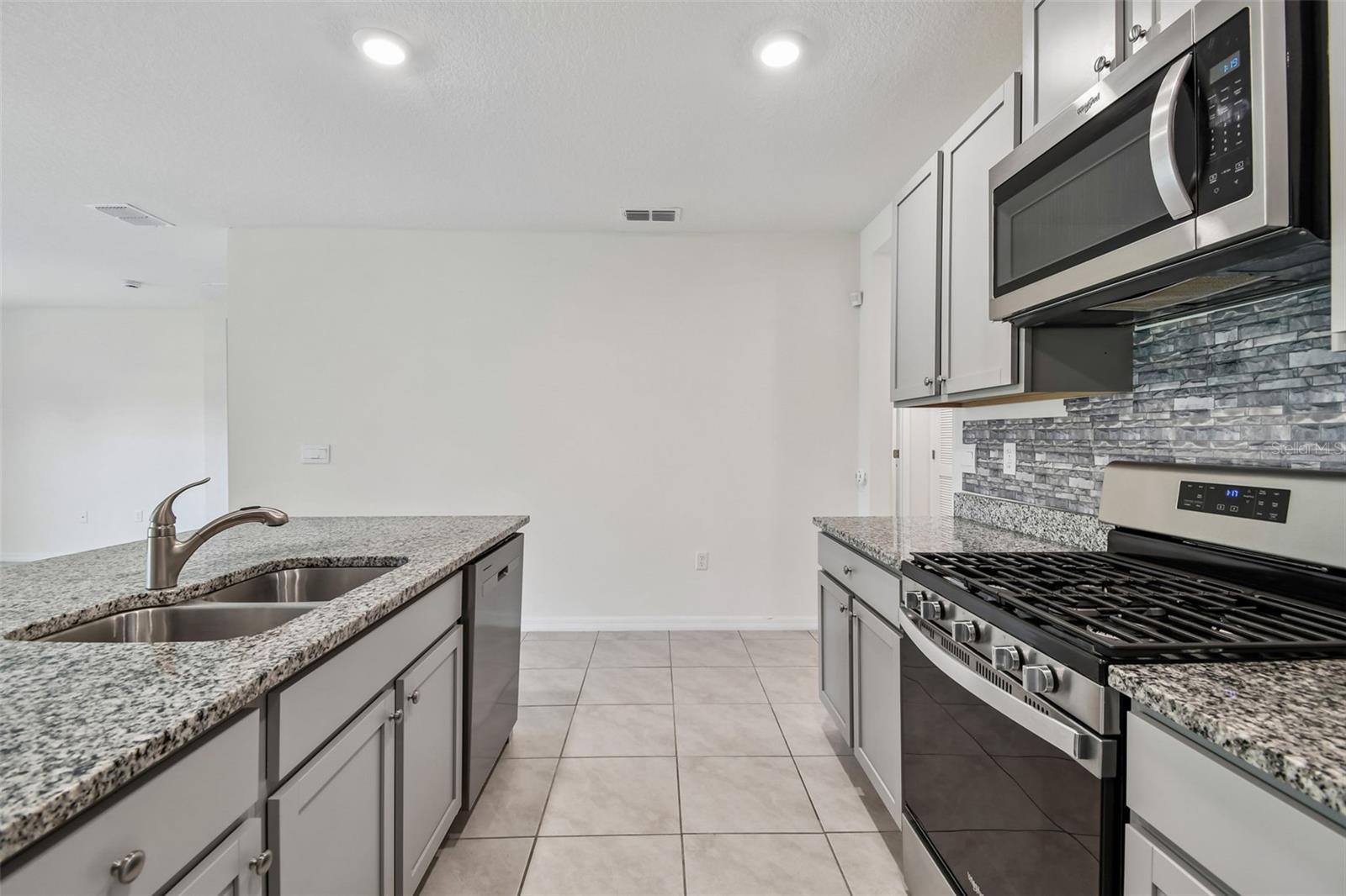 727 LAZIO CIR, DEBARY, FL — photo 12