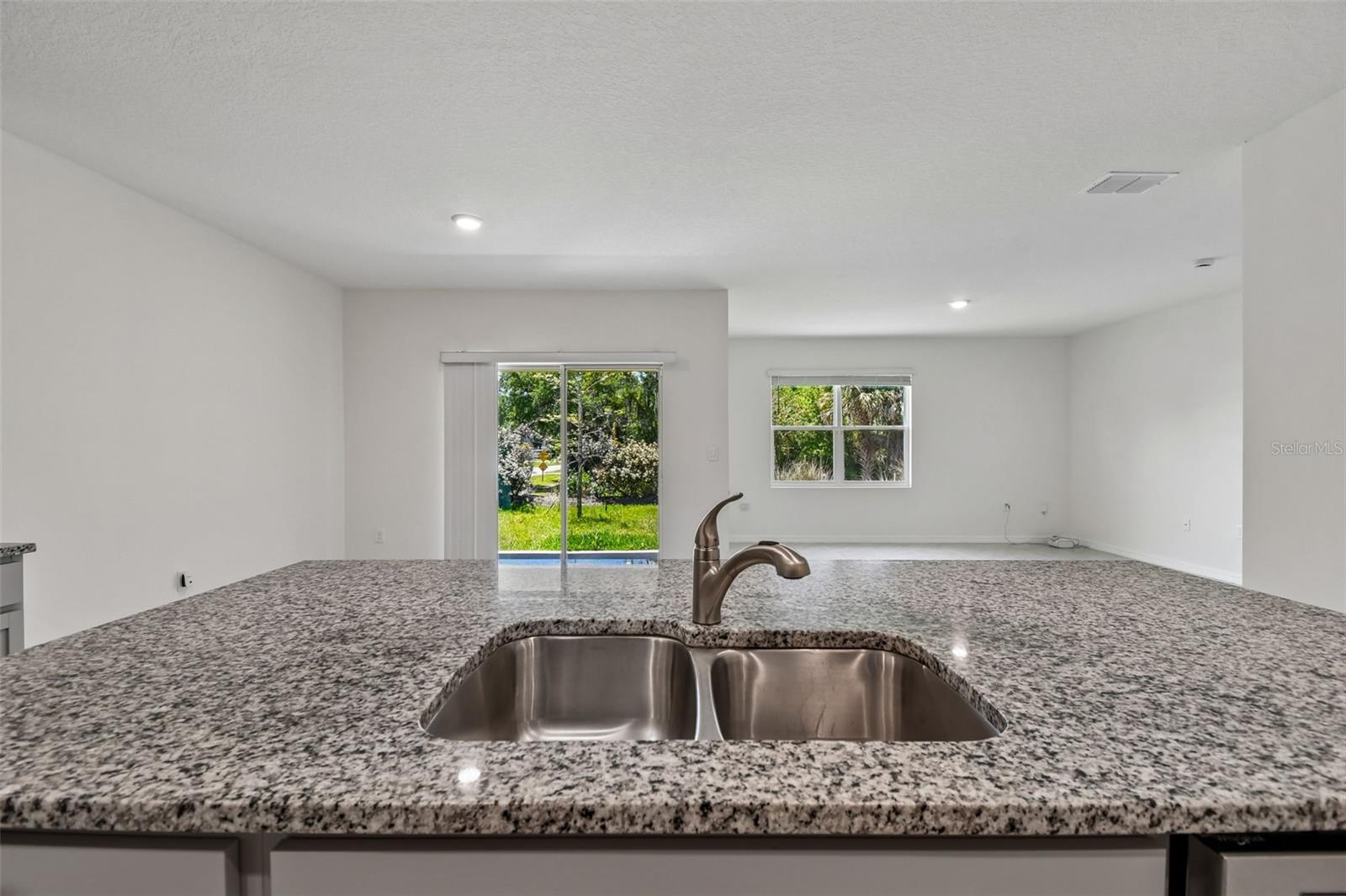 727 LAZIO CIR, DEBARY, FL — photo 15