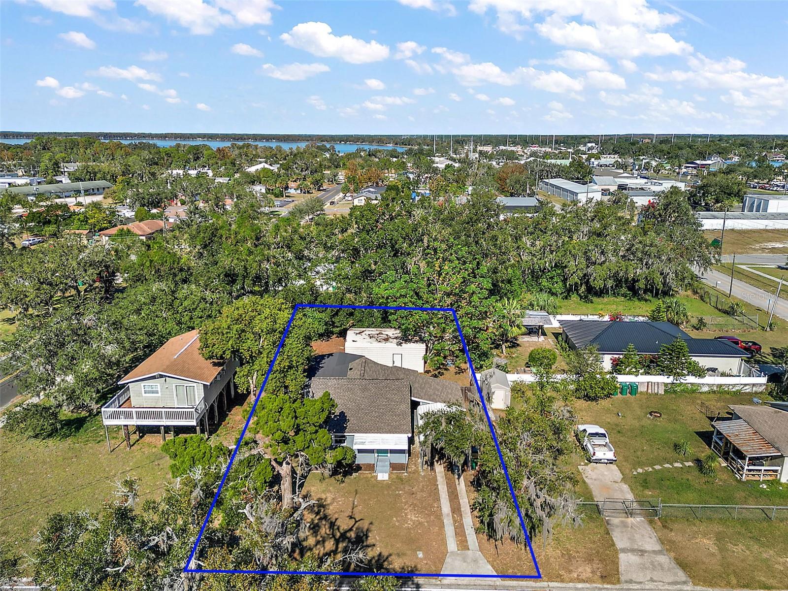 105 W STEVENS AVE, EUSTIS, FL — photo 5
