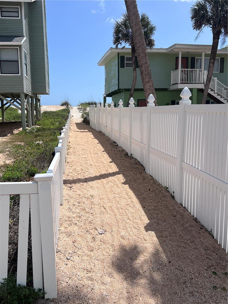 32 OCEANSIDE DR, PALM COAST, FL — photo 4