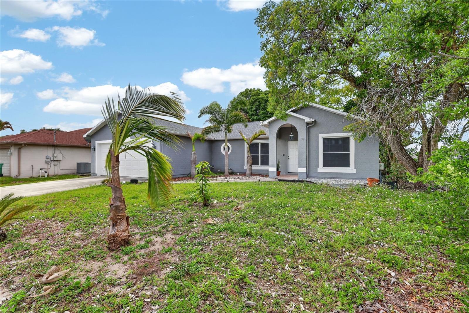 3936 SW JARMER RD, PORT ST LUCIE, FL — photo 2