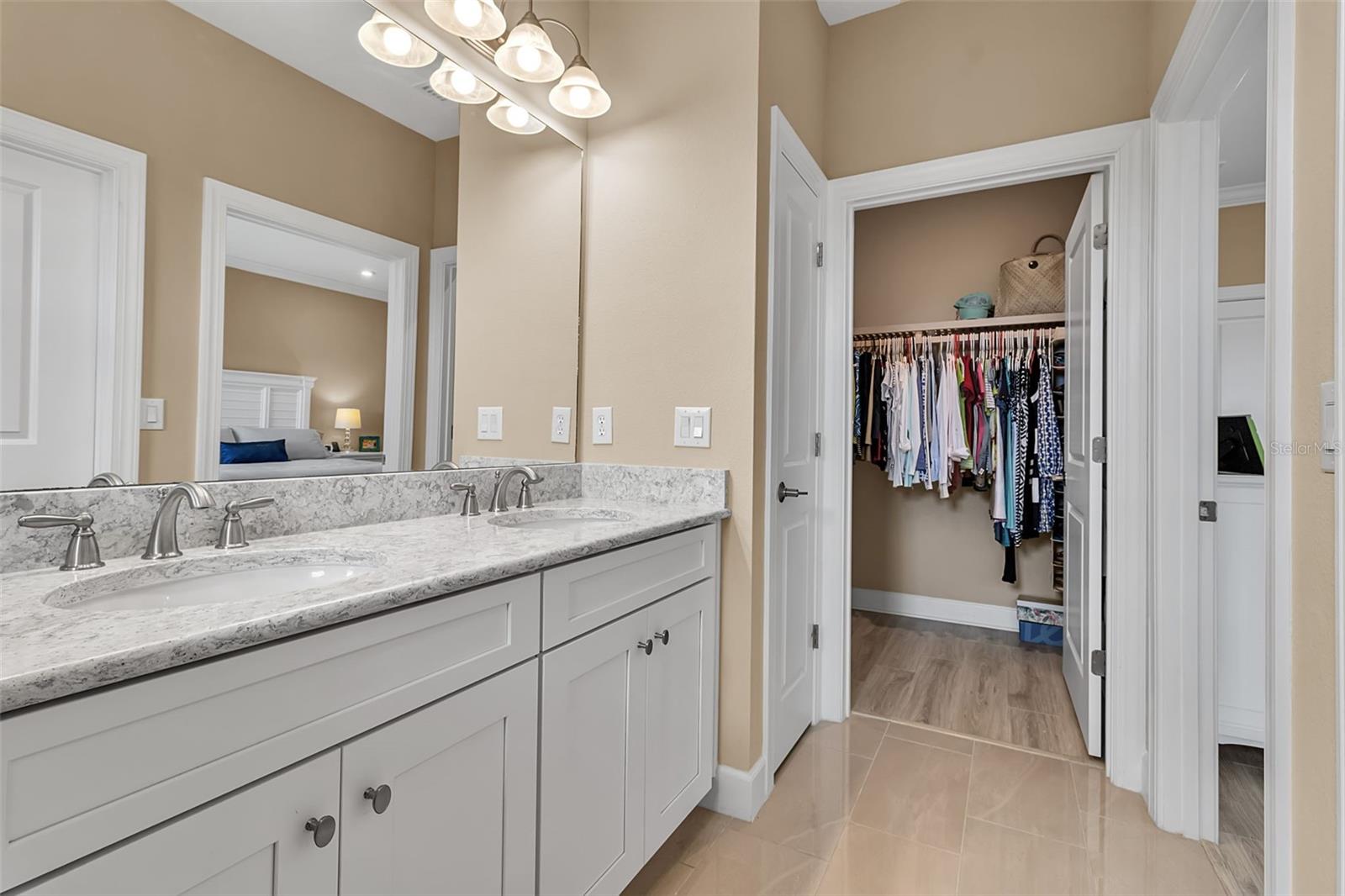 5589 CANNES CIR #4-102, SARASOTA, FL — photo 22