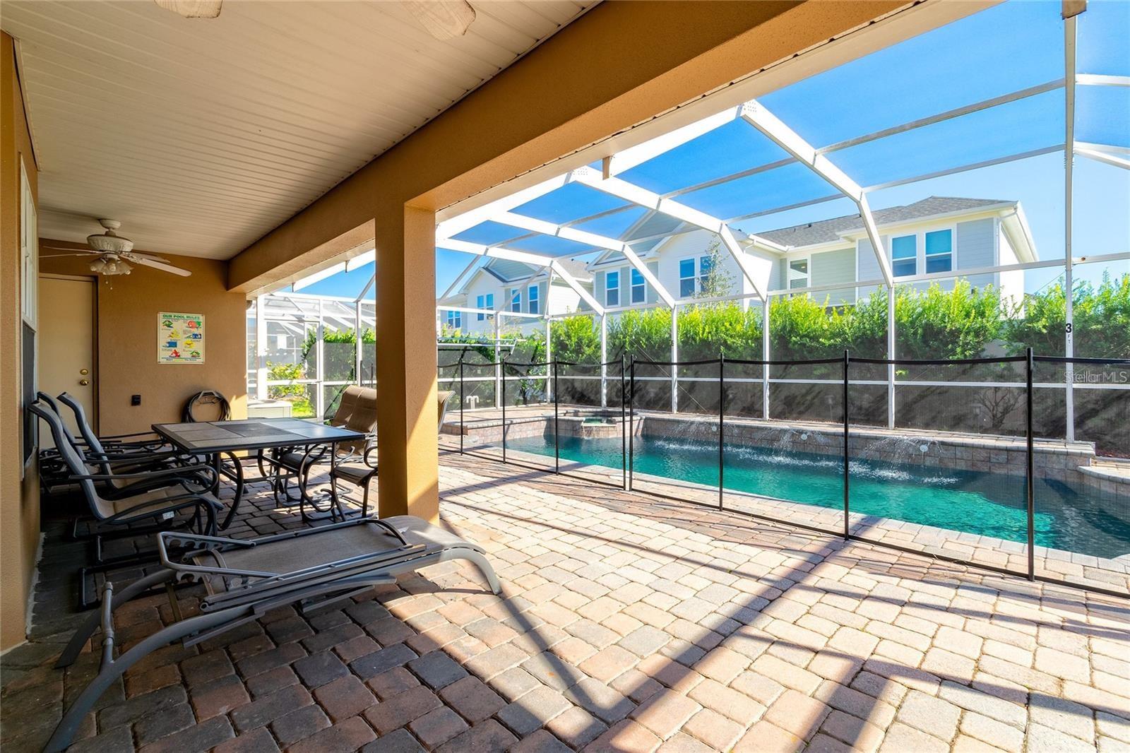 284 VISTA DR, DAVENPORT, FL — photo 11