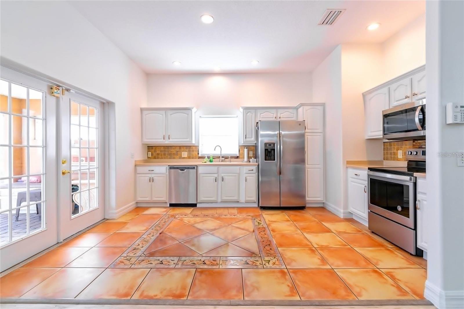 284 VISTA DR, DAVENPORT, FL — photo 21