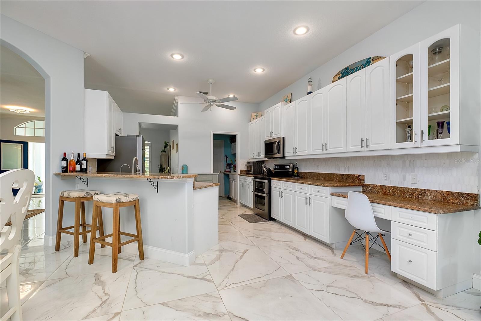 360 CEDARBROOK CT, VENICE, FL — photo 3