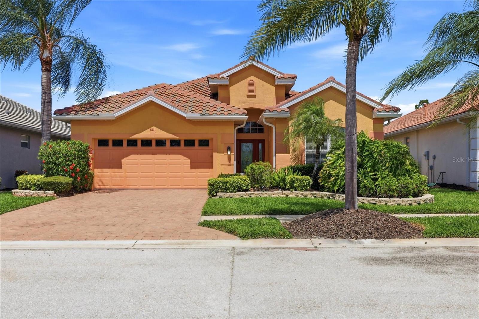 4811 BLUE HERON CIR, NORTH PORT, FL