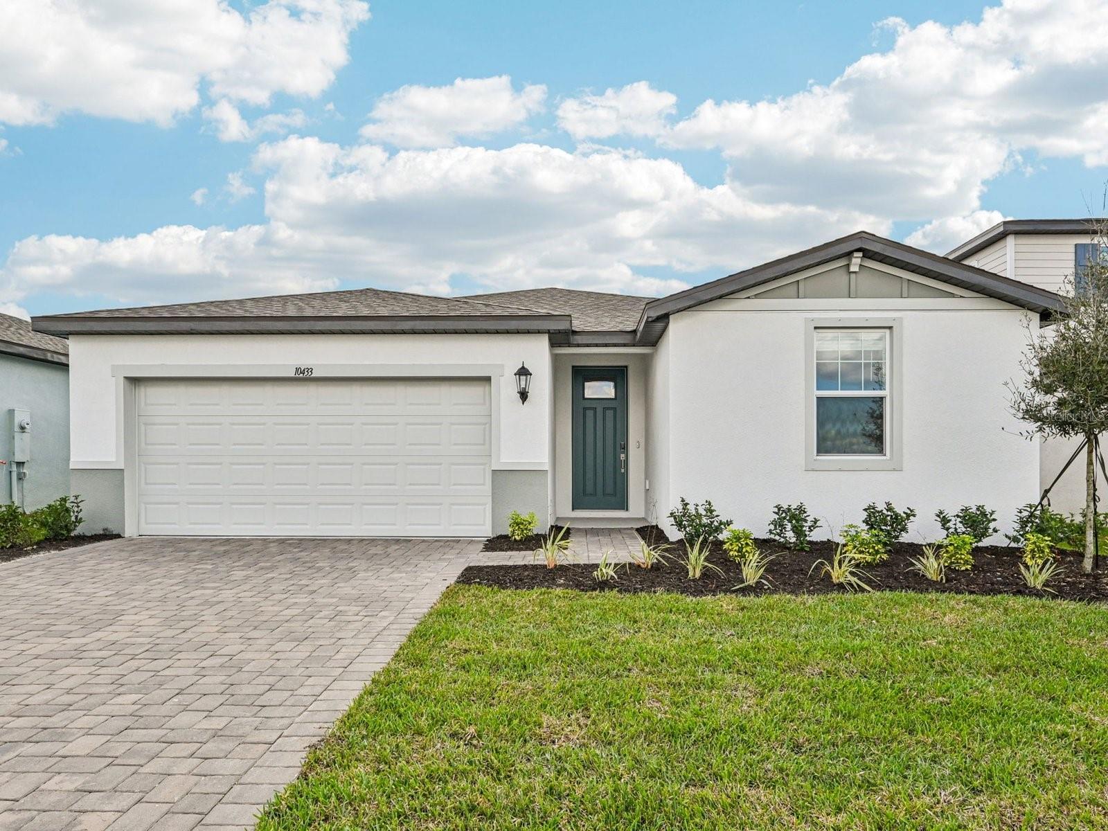 10433 ABUNDANCE GROVE WAY, PARRISH, FL