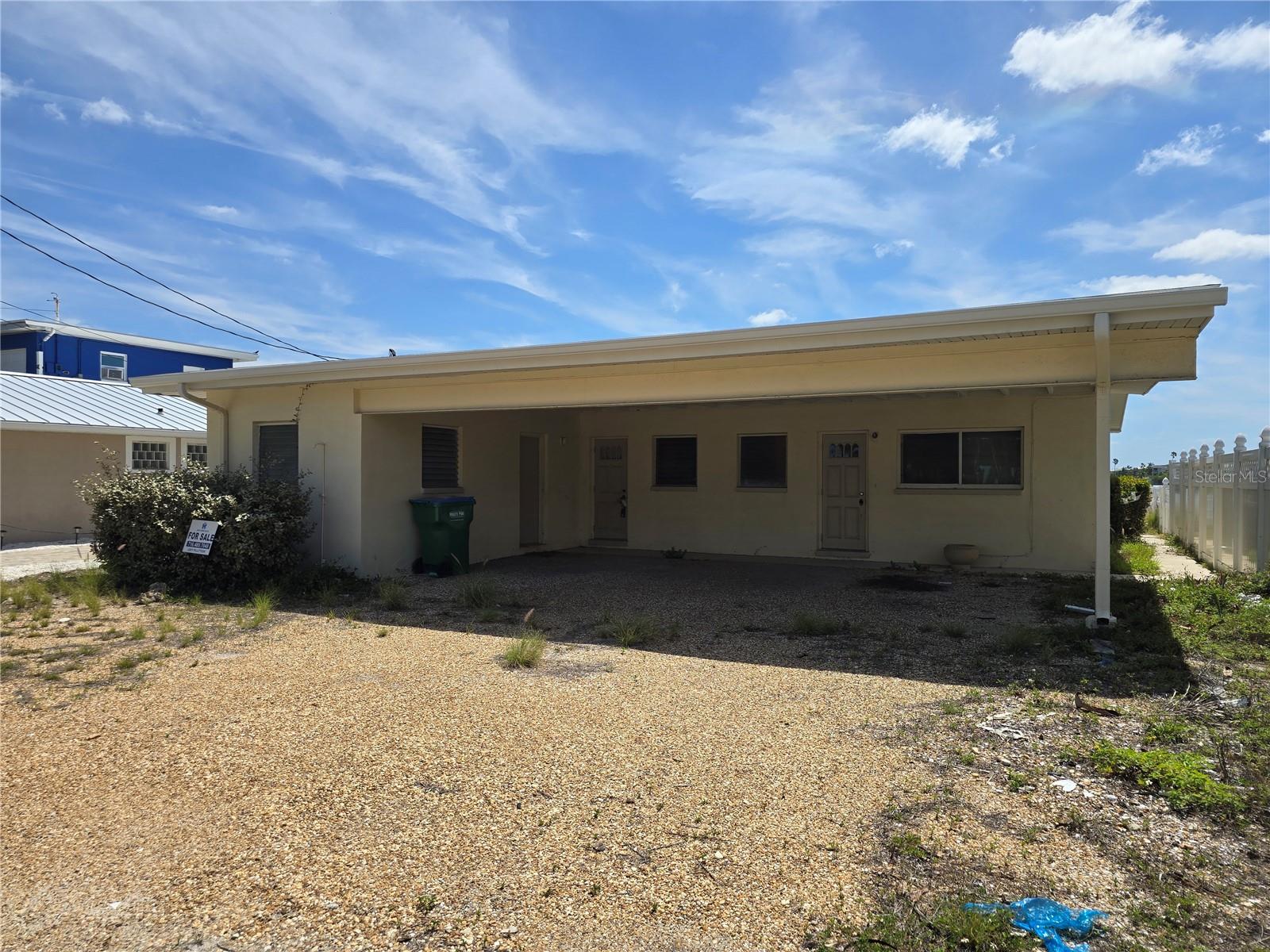 249 144TH AVE, MADEIRA BEACH, FL — photo 2
