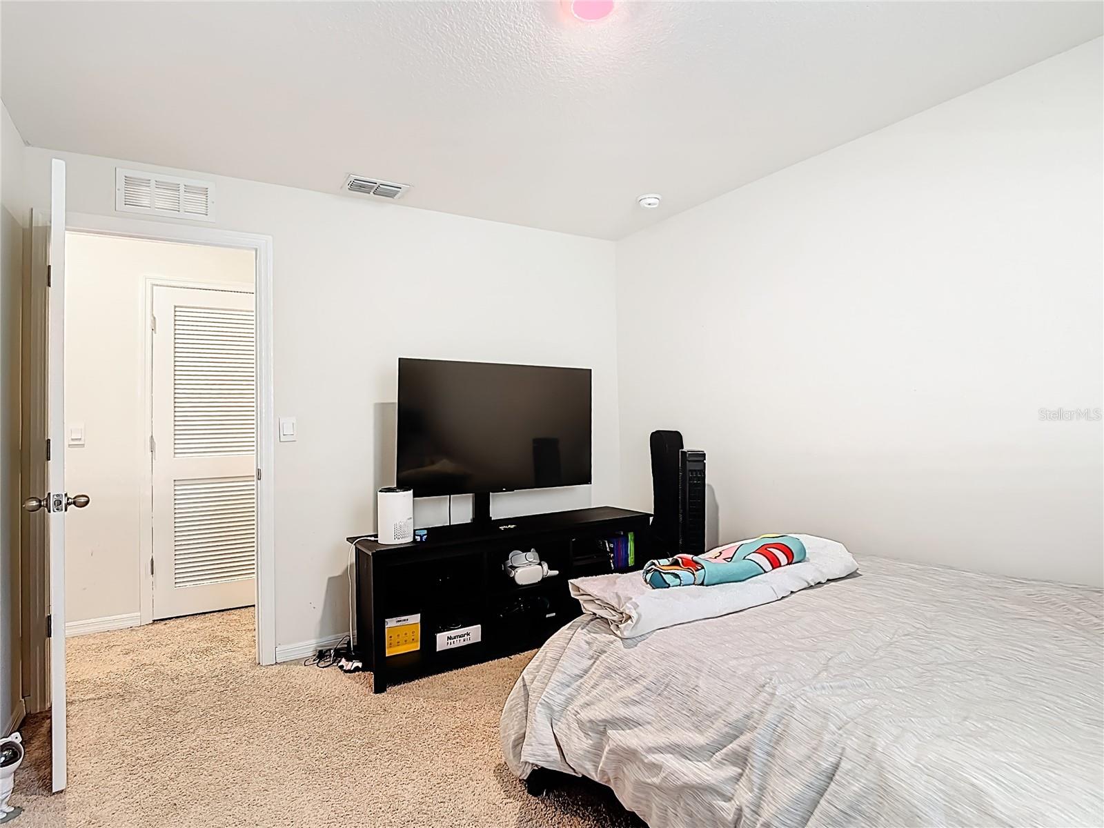 501 TALISI LOOP, ST CLOUD, FL — photo 30