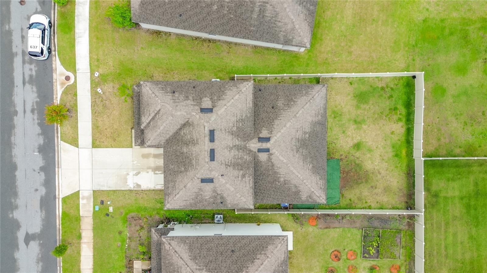 501 TALISI LOOP, ST CLOUD, FL — photo 48