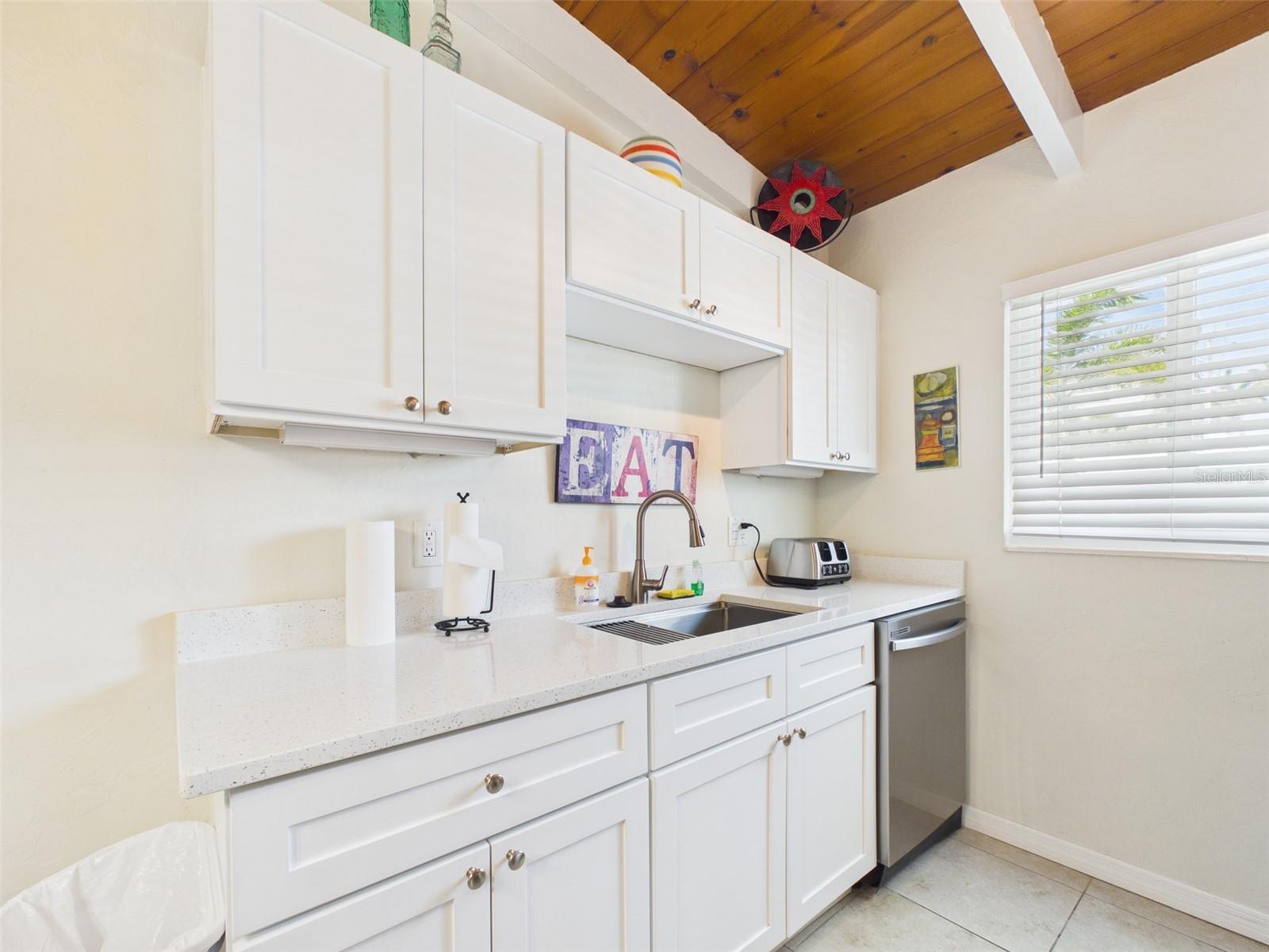 6006 MIDNIGHT PASS RD #51, SARASOTA, FL — photo 8