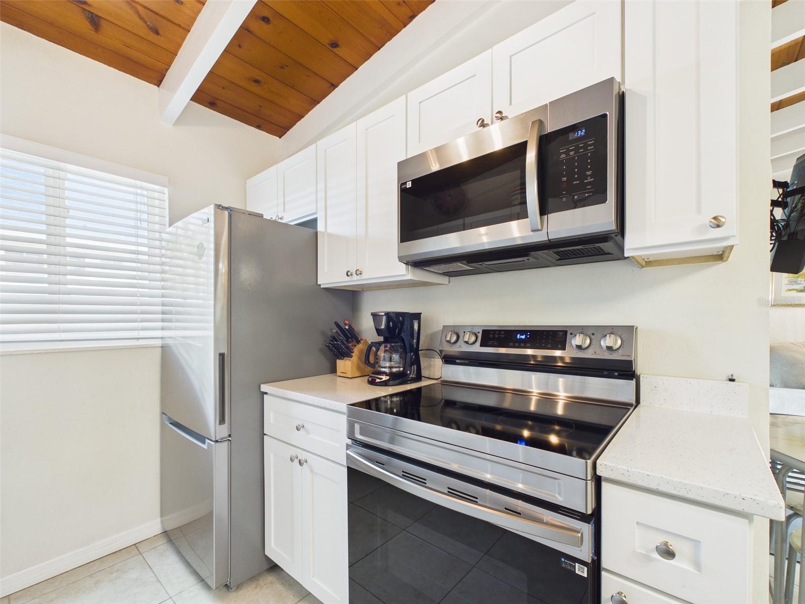 6006 MIDNIGHT PASS RD #51, SARASOTA, FL — photo 9
