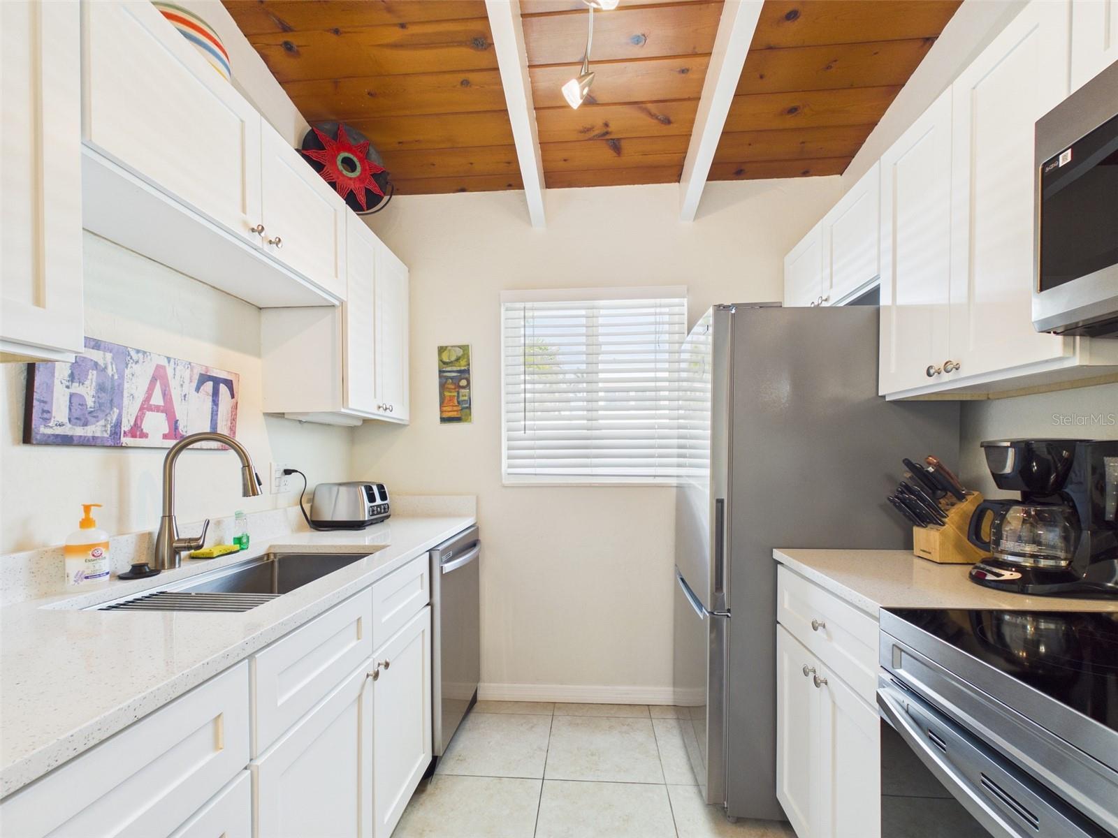 6006 MIDNIGHT PASS RD #51, SARASOTA, FL — photo 11